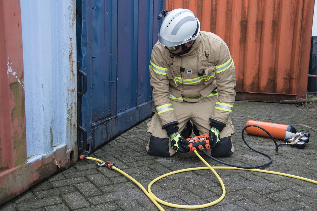 Lifting Bag HLB 53 + Shut-Off Hose SOH 12 + Control Unit HDC 12 (J)